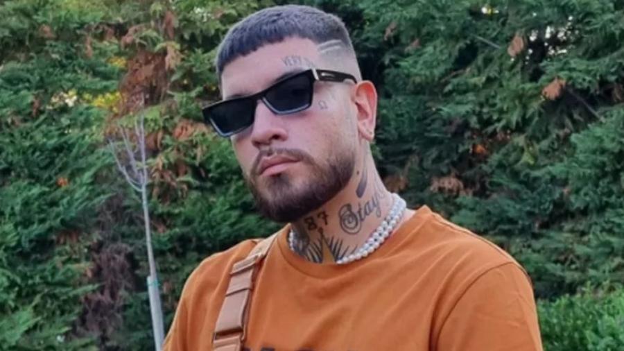 Τα «χωσε» στους νέους ο Snik: «Δουλέψτε κι εσείς να βγάλετε λεφτά» είπε και προκάλεσε σάλο με τις δηλώσεις του