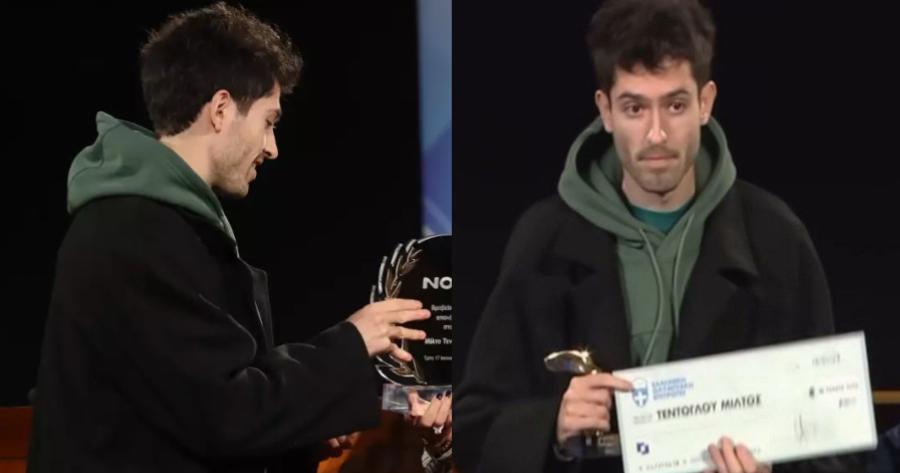 Μοναδικός Μίλτος Τεντόγλου: Εμφανίστηκε με φούτερ για να πάρει βραβείο και τον παρακάλαγαν να μη φύγει από τη τελετή