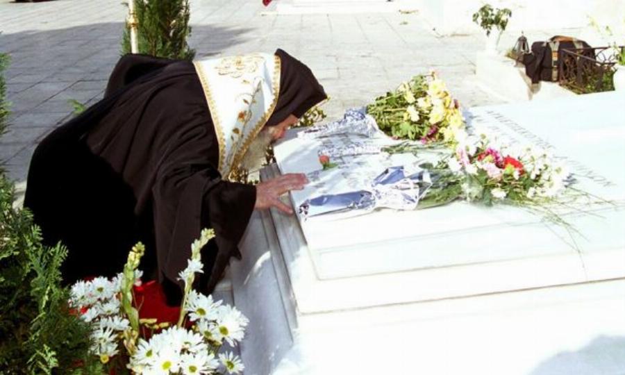 Σαν σήμερα εκοιμήθη ο Αρχιεπίσκοπος Χριστόδουλος: 15 χρόνια χωρίς τον Ιεράρχη που άγγιξε τις καρδιές των ανθρώπων