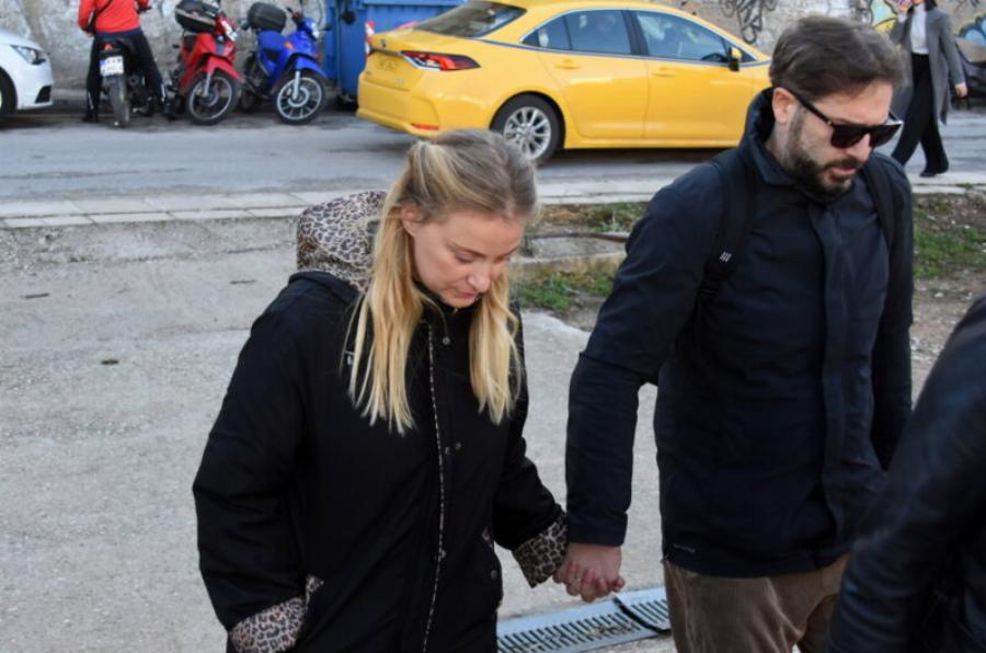 Σούσουρο με την απολογία του Πέτρου Φιλιππίδη: «Δεν θα βγω από την καρδιά του κόσμου, δεν είμαι Μπέζος, εμένα με αγαπούν»