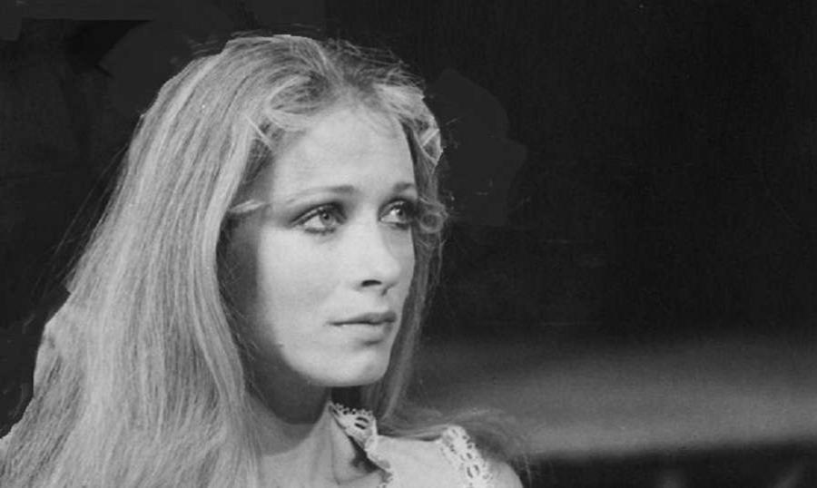 Νόρα Βαλσάμη: Η σπουδαία καριέρα, τα 52 χρόνια έρωτα με τον Ερρίκο Ανδρέου και το σοβαρό πρόβλημα υγείας