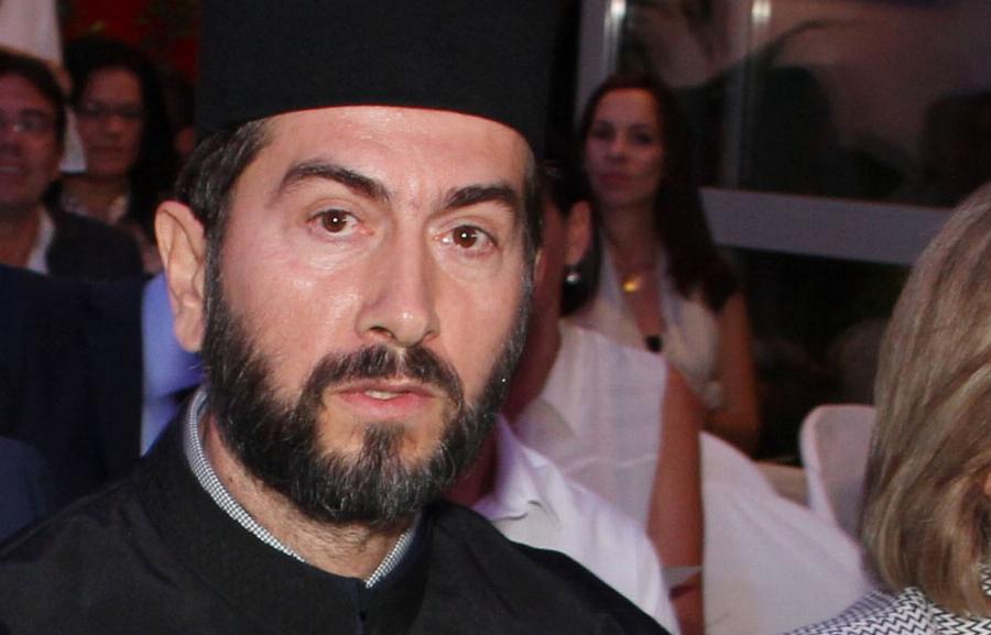 «Δεν σας πρόδωσα!»: Έξαλλος ο πατέρας Αντώνιος για τις καταγγελίες στη Κιβωτό του Κόσμου