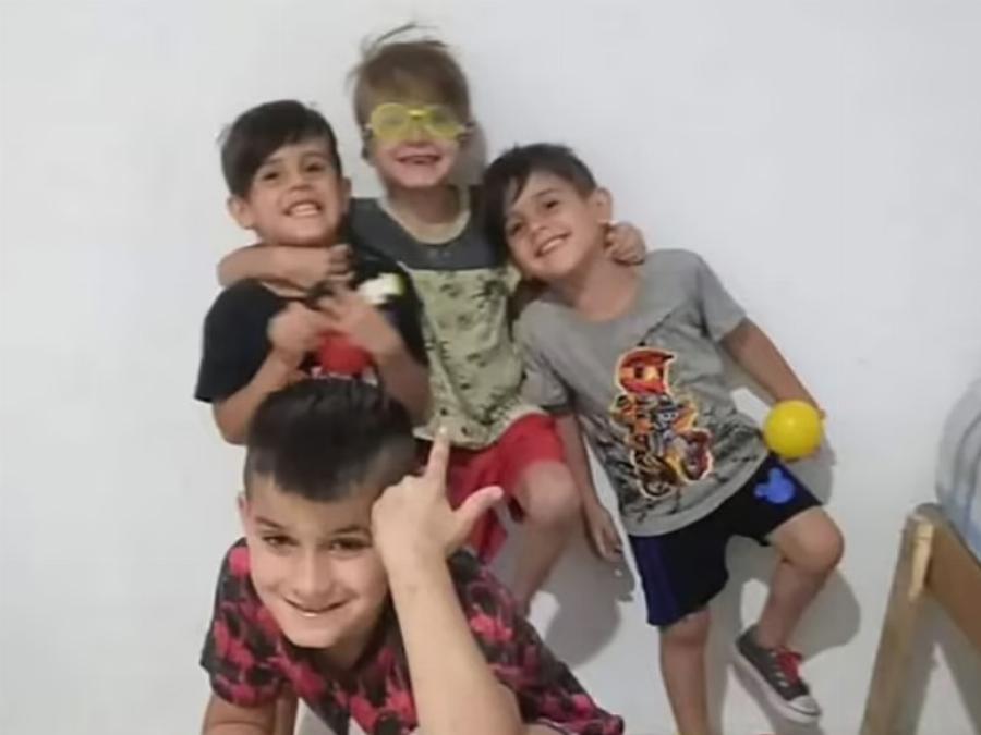 Ανείπωτη τραγωδία: 4 παιδιά καταπλακώθηκαν από την οροφή του σπιτιού – Τα αδέλφια πέθαναν αγκαλιασμένα