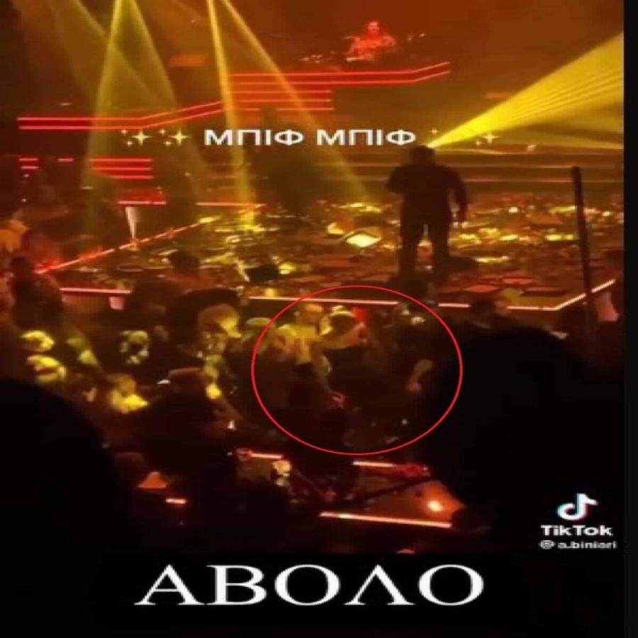 «Δε ντρέπεσαι βλάκα» – Η κίνηση της Γαρυφαλλιάς Καληφώνη την ώρα που ο Χρήστος Μάστορας φώναζε σε θαμώνα