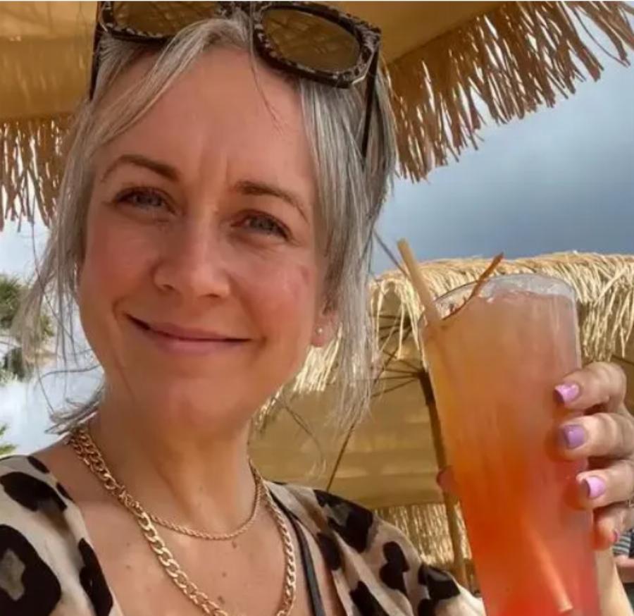 I’m a mum and I flew to Lanzarote for the day – it cost just £23 and I had the best time