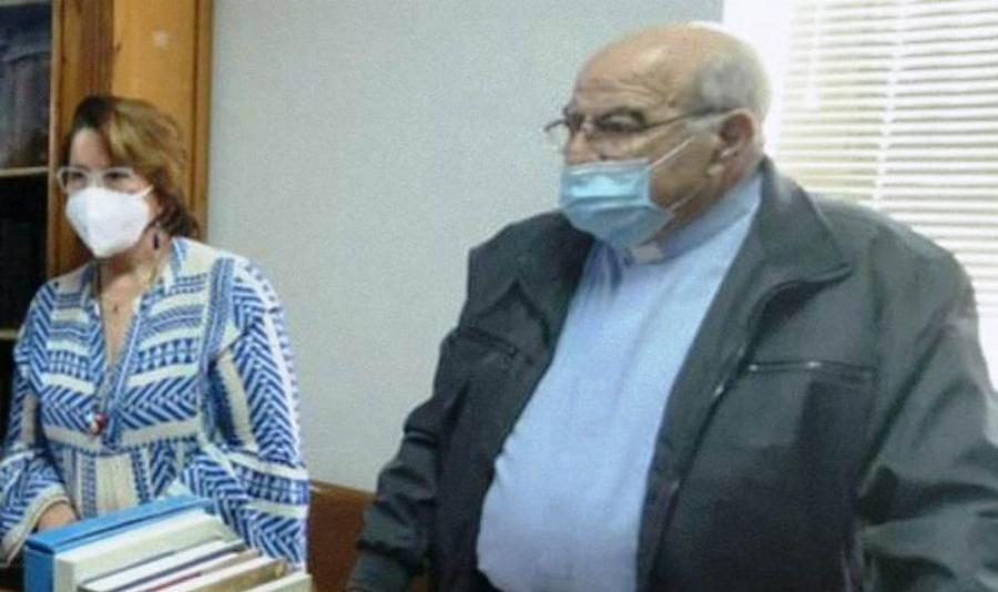 Ντύθηκε στα «μαύρα» όλο το νησί: Νεκρός ξαφνικά ο π. Ιωάννης Ρούσσος – Θρήνος για τον αγαπητό ιερέα με την κοινωνική προσφορά