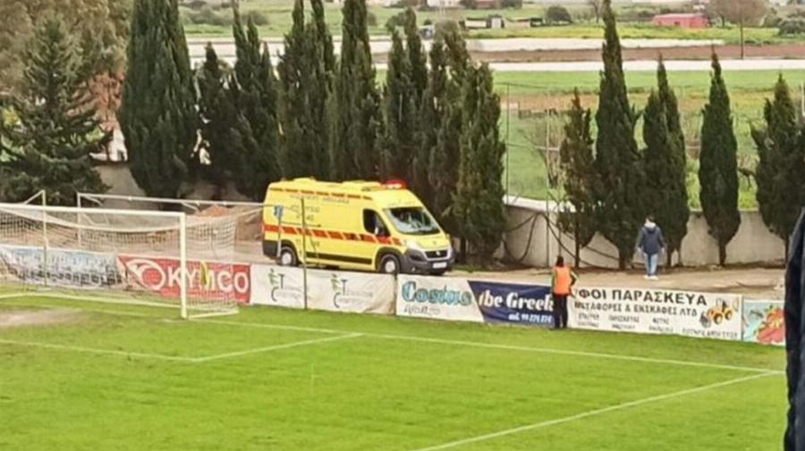 Θλίψη στην Καρδίτσα με τον νεκρό 20χρονο: Δεν υπήρχε απινιδωτής και υπεύθυνος στο γήπεδο όπου κατέληξε ο ποδοσφαιριστής