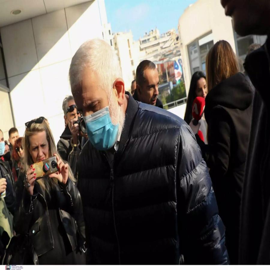 Λύγισε ο Πέτρος Φιλιππίδης στην απολογία του: «Είμαι κατεστραμμένος, σεβόμουν πάντα τις γυναίκες, τις θαυμάζω»