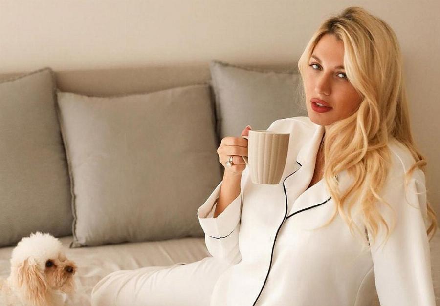 Ευτυχισμένη μαμά η Κωνσταντίνα Σπυροπούλου: Δείχνει για πρώτη φορά το παιδικό δωμάτιο του γιου της και μείναμε άφωνοι