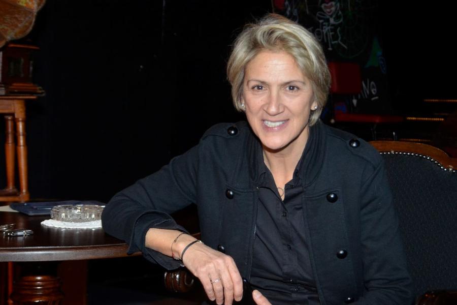 Καίτη Κωνσταντίνου: «Στα δύσκολα προσεύχονται κι αυτοί που δεν πιστεύουν»