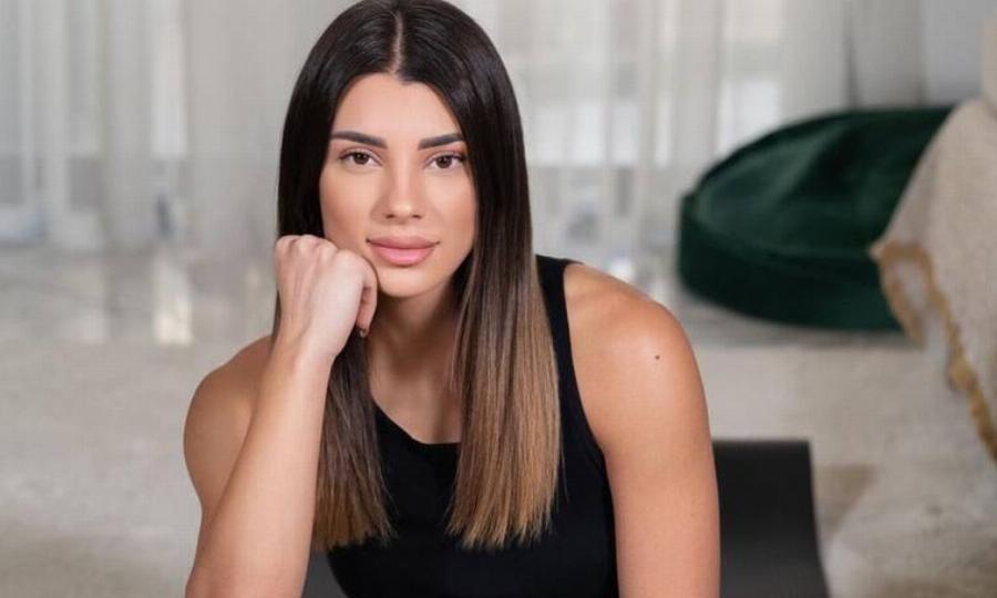 Λάμπει η Μαριαλένα Ρουμελιώτη: Ούτε μπότοξ, ούτε πλαστική – Αυτό έκανε πριν μπει στο Survivor και δείχνει 5 χρόνια νεότερη