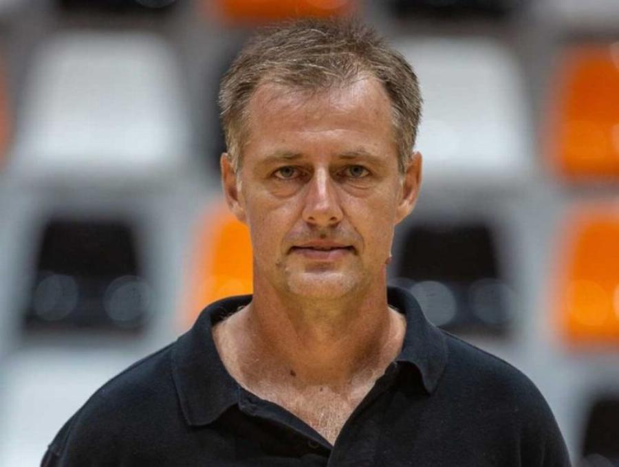 Βαρύ πένθος στο Ελληνικό μπάσκετ: Πέθανε ο προπονητής Ανδρέας Μελιγδής μόλις στα 46 του