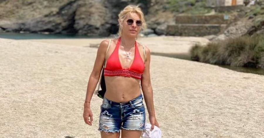 Δεν τρώει ποτέ αυτή τη τροφή: Το μυστικό της Ελένης Μενεγάκη για την άψογη σιλουέτα της στα 53 της