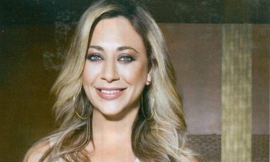 Γνωστή ηθοποιός και μια κούκλα: Αυτή είναι η αδερφή του Μισθοφόρου που είναι πάντα στο πλευρό του