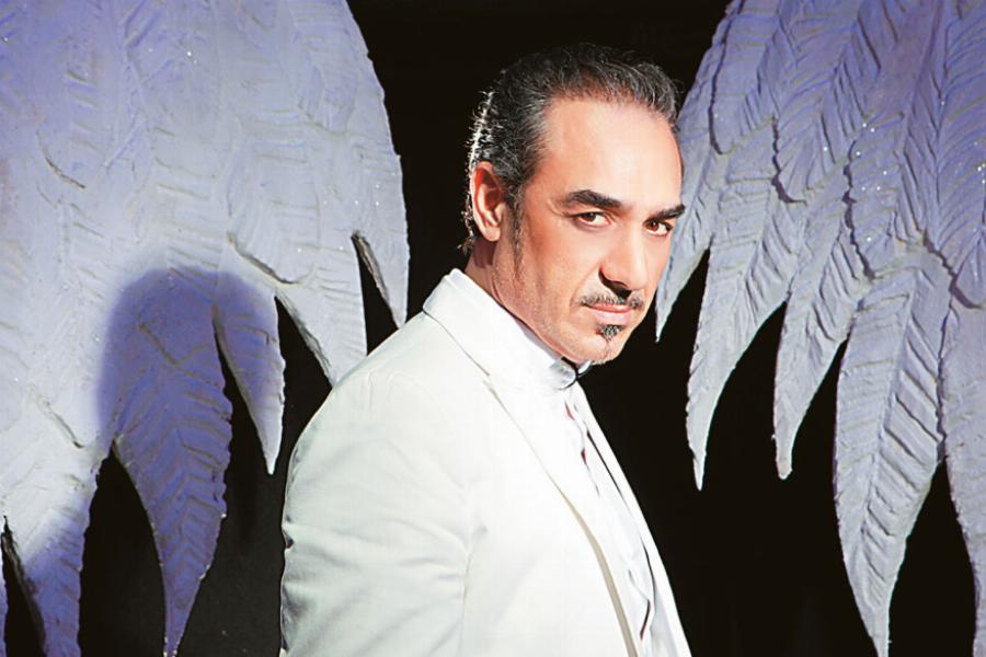 «Αετός χωρίς φτερά» ο Νότης Σφακιανάκης: Παλεύει μόνος με τα σκοτάδια του και οι δυσκολίες τον «γονάτισαν»