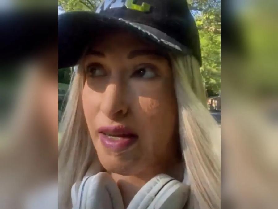 «Πρέπει να παλέψεις»: Η Ιωάννα Παλιοσπύρου χαμογελαστή για την ονομαστική της εορτή με ένα συγκινητικό μήνυμα