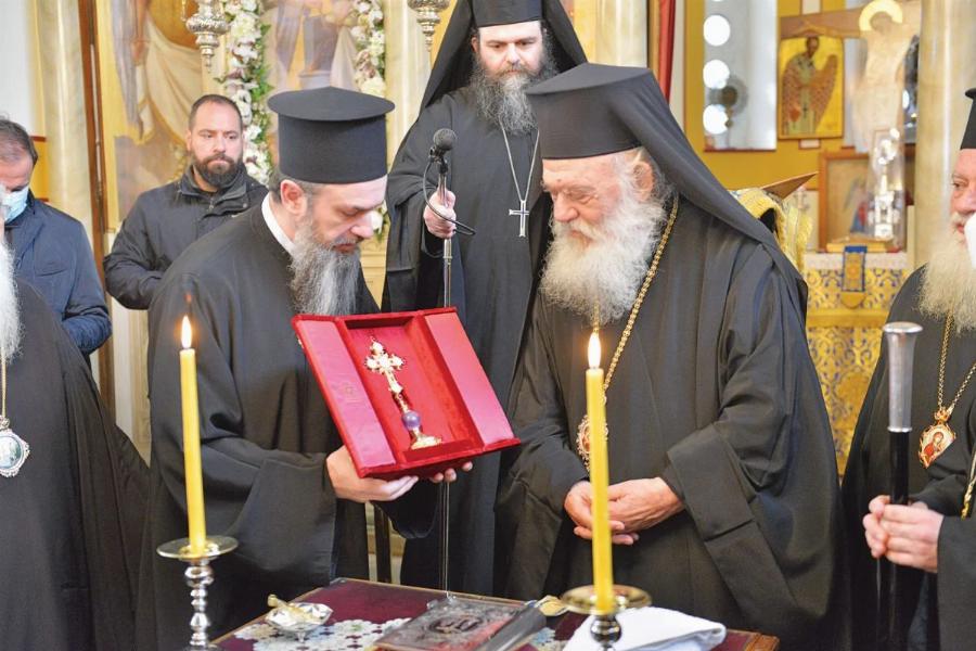 Κλίμα συγκίνησης στον Ευαγγελισμό: Τα δάκρυα του Νικόλα Πατέρα για τη λατρεμένη του Μαρία