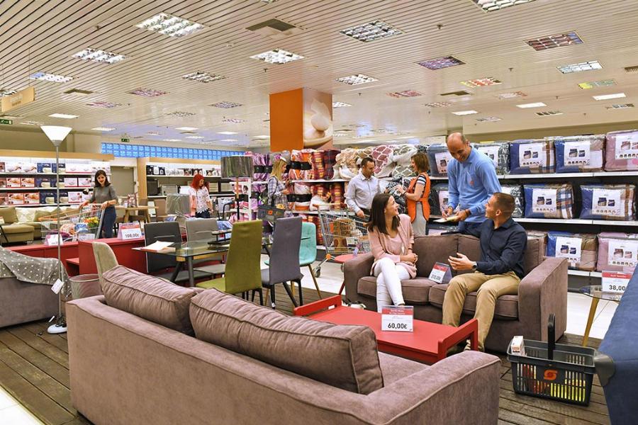 Ξεπουλάει ο Σκλαβενίτης: Όποιοι τα προλάβουν με 50% έκπτωση θα γίνει χαμός από Σάββατο και μετά