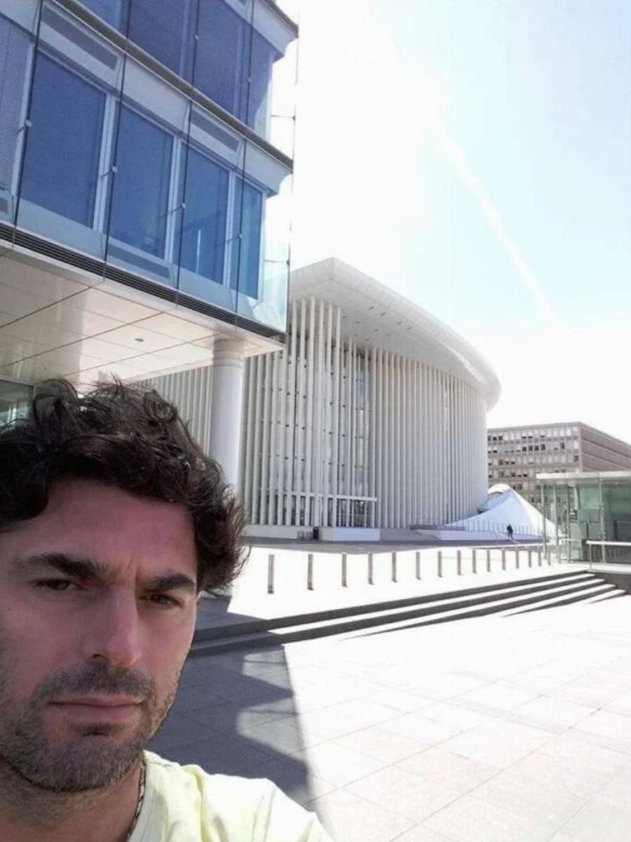 Με δική του οικογένεια και 3 παιδιά: Έτσι είναι σήμερα ο Φραν της Ρούλας Βροχοπούλου