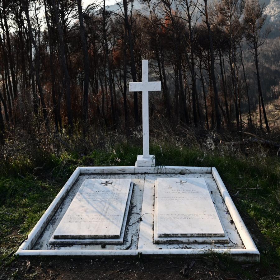 Η μεταμόρφωση στο Τατόι: Έτοιμο μέσα σε λίγα 24ωρα για την ταφή του τέως βασιλιά Κωνσταντίνου