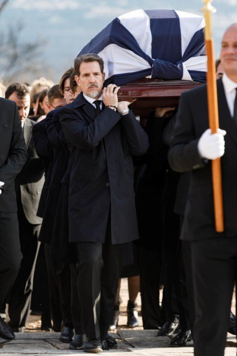 Πολλοί το είδαν, η Έλενα Ακρίτα το ξεστόμισε: Σούσουρο με το λάθος που έγινε στην κηδεία του τέως Βασιλιά Κωνσταντίνου