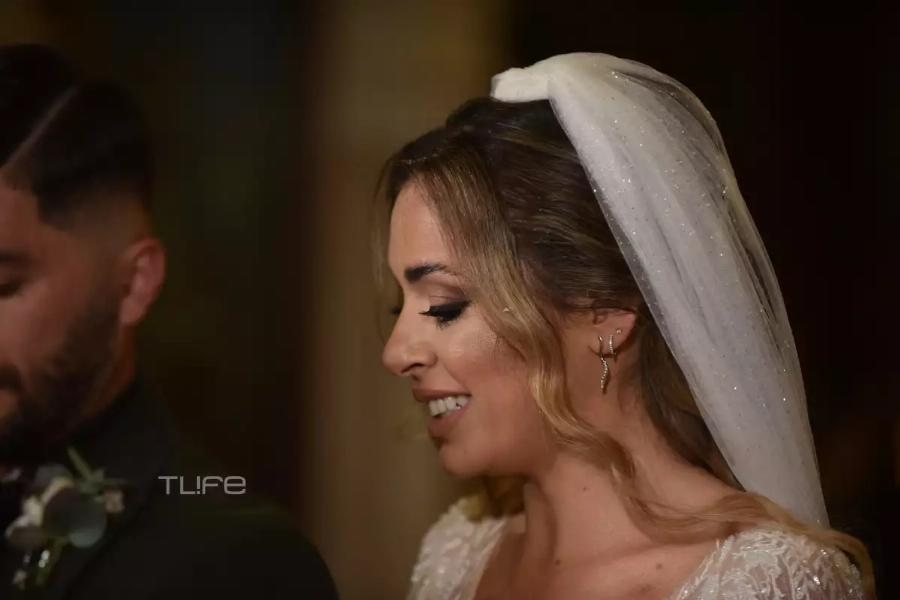 Ανέβηκαν τα σκαλιά της εκκλησίας: Ο «Θανάσης» από το «Ευτυχισμένοι Μαζί» παντρεύτηκε την αγαπημένη του με παράνυφο το αγοράκι τους