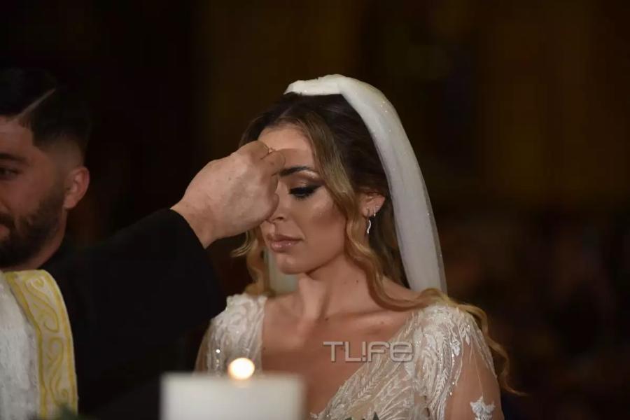 Ανέβηκαν τα σκαλιά της εκκλησίας: Ο «Θανάσης» από το «Ευτυχισμένοι Μαζί» παντρεύτηκε την αγαπημένη του με παράνυφο το αγοράκι τους