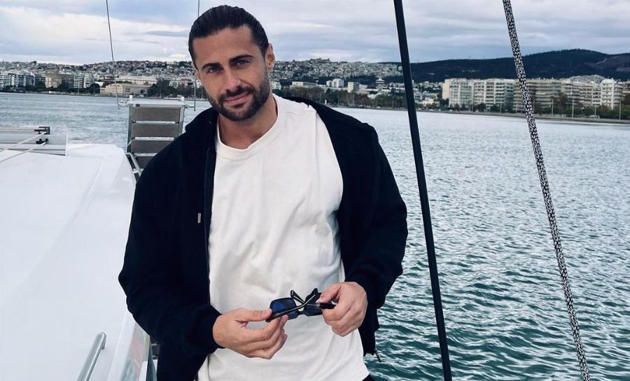 Τον “δίκασε” με 3 προτάσεις: Οι ατάκες του Τριαντάφυλλου για τον Βασάλο που κάνουν το γύρο του διαδικτύου