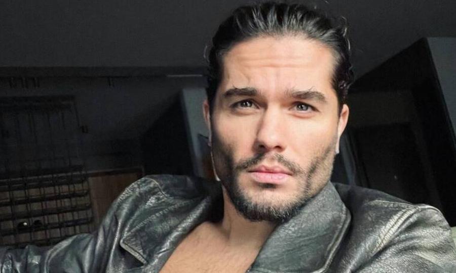 Σούσουρο με τον Μάστορα, τον έβρισε και τον έδιωξε από το μαγαζί του: Παίκτης του Ολυμπιακού την «έπεσε» στη κοπέλα του