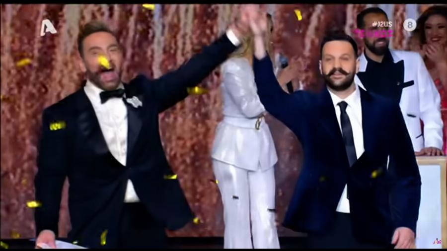 Μεγάλος τελικός J2US: Πανικός και συγκίνηση μόλις ο Κοκλώνης ανακοίνωσε τους μεγάλους νικητές