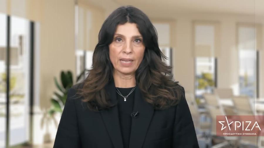 Γιώργος Λιάγκας για Πόπη Τσαπανίδου: «Είναι αφώτιστη, κακώς μακιγιαρισμένη και γυαλίζει στην Κουμουνδούρου, διορθώστε το»