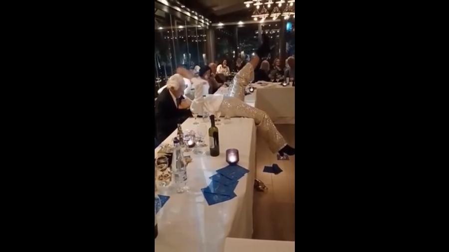 Στα καλύτερα της η Ζωζώ Σαπουντζάκη: Το καυτό τετ α τετ με τον σύντροφό της, Πύρρο Αναγνωστόπουλο