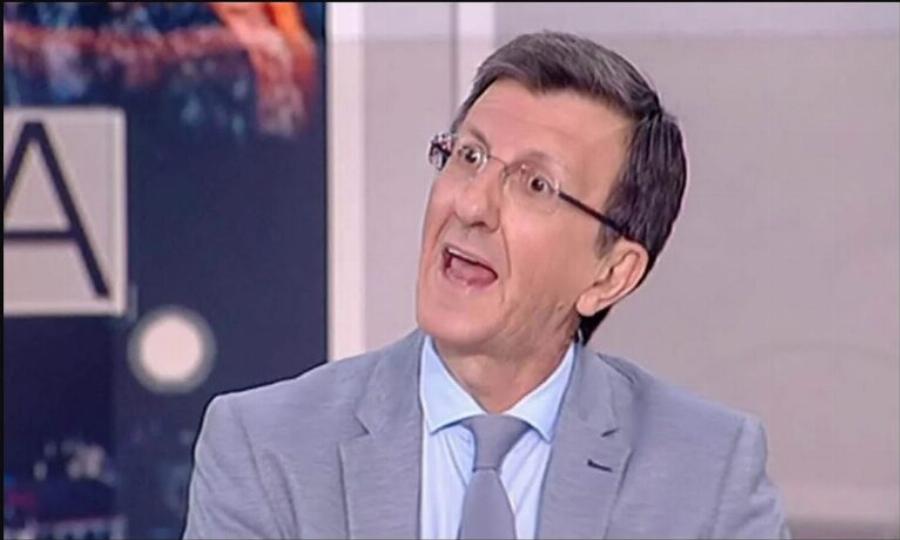 «Σείστηκε» η Λάρισα: Κοσμοσυρροή στην παρουσίαση του βιβλίου του Άρη Πορτοσάλτε