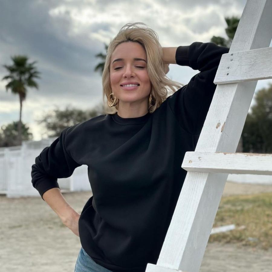 «Τρόμαξα να σε γνωρίσω, κρίμα»: Η Καλομοίρα απόλαυσε τα γενέθλιά της, αλλά οι φίλοι της δυσανασχέτισαν με την τεράστια αλλαγή