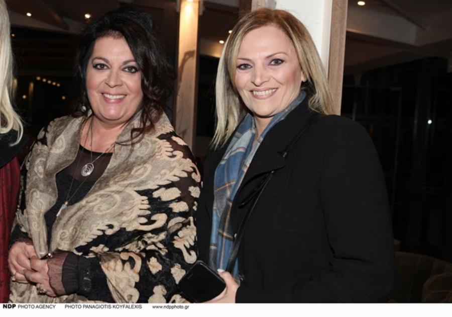 Η Χριστίνα Λαμπίρη με νέο χρώμα μαλλιών: Άλλαξε το ξανθό και δείχνει 10 χρόνια νεότερη