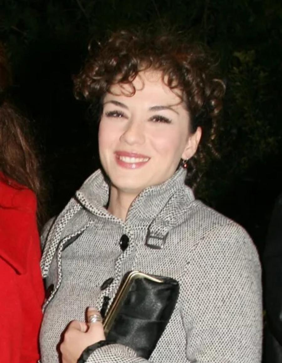 Σαν να μην πέρασε μία ημέρα: Οι αλλαγές της Βάσως Λασκαράκη τα τελευταία χρόνια