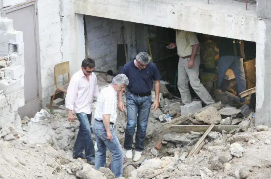 Ανατριχίλα από τα στοιχεία, 17 χρόνια μετά τον θάνατο του Άλεξ: Τον σκότωσαν, τον κουβάλησαν σε καρότσι και τον «έχτισαν»