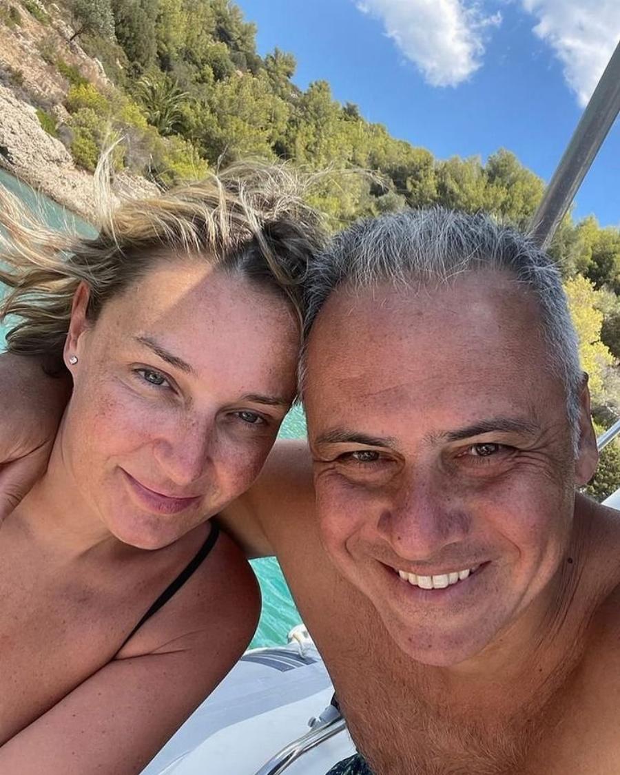 Μαριλού Ρεπαπή: Η διάγνωση με καρκίνο του μαστού, η γέννηση του γιου της, το διαζύγιο και ο νέος της σύντροφος