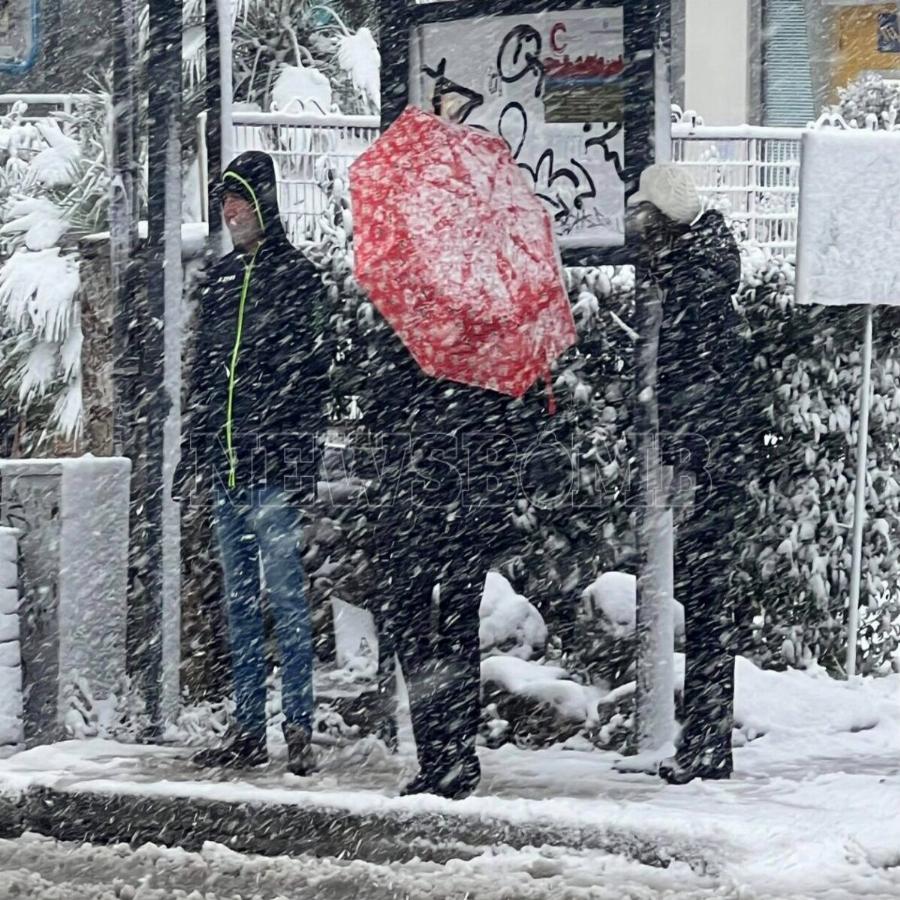 Κακοκαιρία Μπάρμπαρα: Επίσημη ανακοίνωση για κλειστά σχολεία στην Αττική τη Δευτέρα