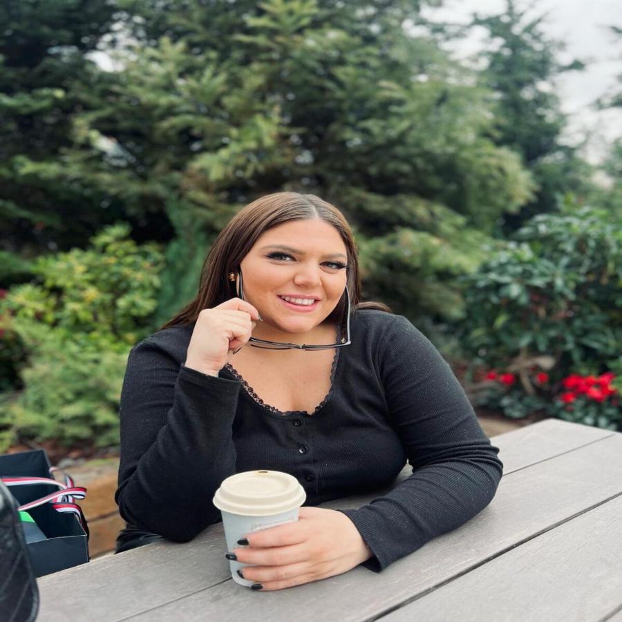 Κούρεψε μαλλί και άλλαξε χρώμα: Η Δανάη Μπάρκα έλανε τη μεγάλη αλλαγή και αποθεώθηκε