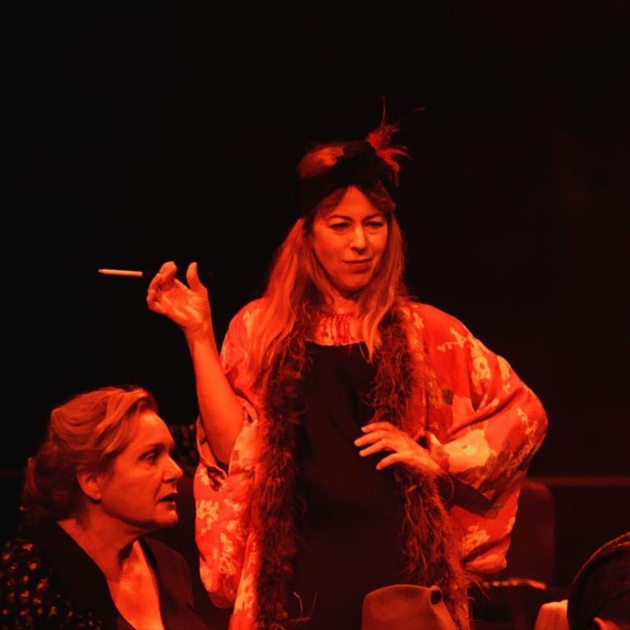 Αποσύρθηκε από τη τηλεόραση και έγινε αγνώριστη: Μια άλλη η Ματίνα του «Κωνσταντίνου & Ελένης» 22 χρόνια μετά