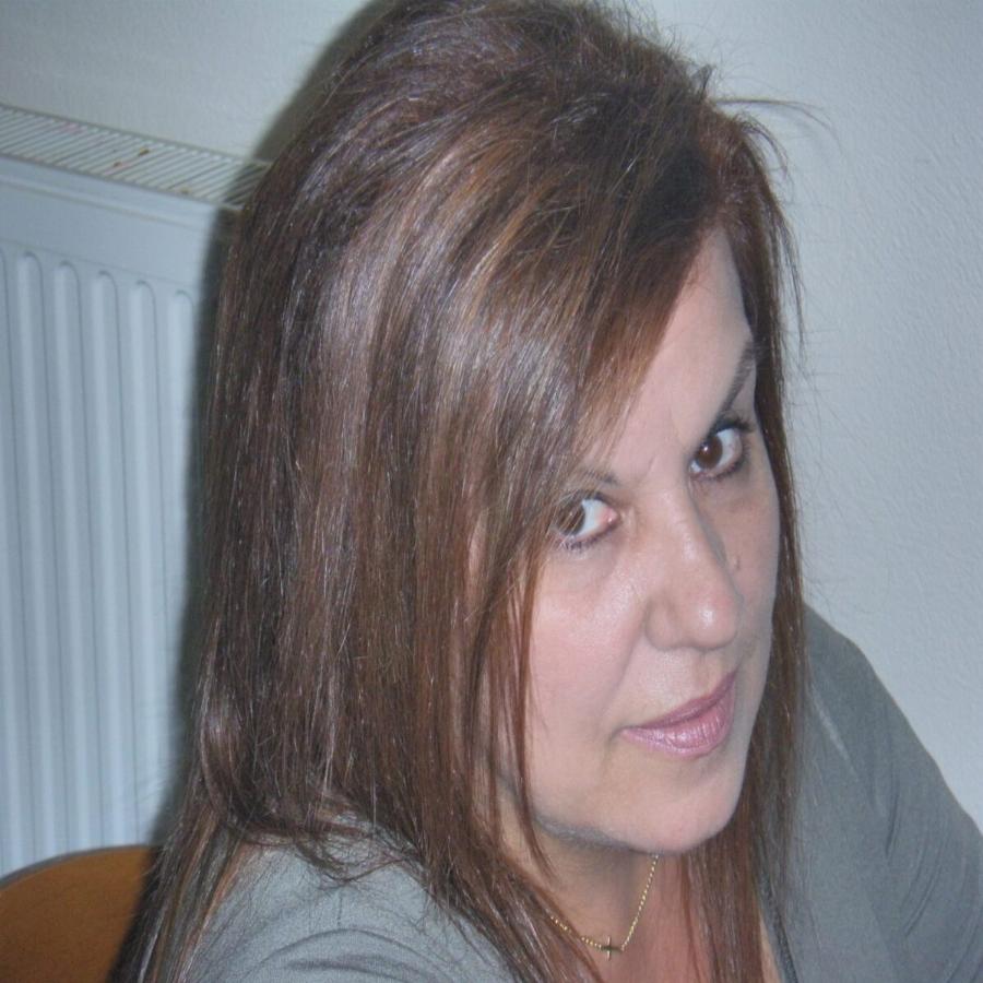 «Στα μαύρα» ο Βόλος: Πέθανε ξαφνικά στα 53 της η Χαρούλα Χαριωτάκη