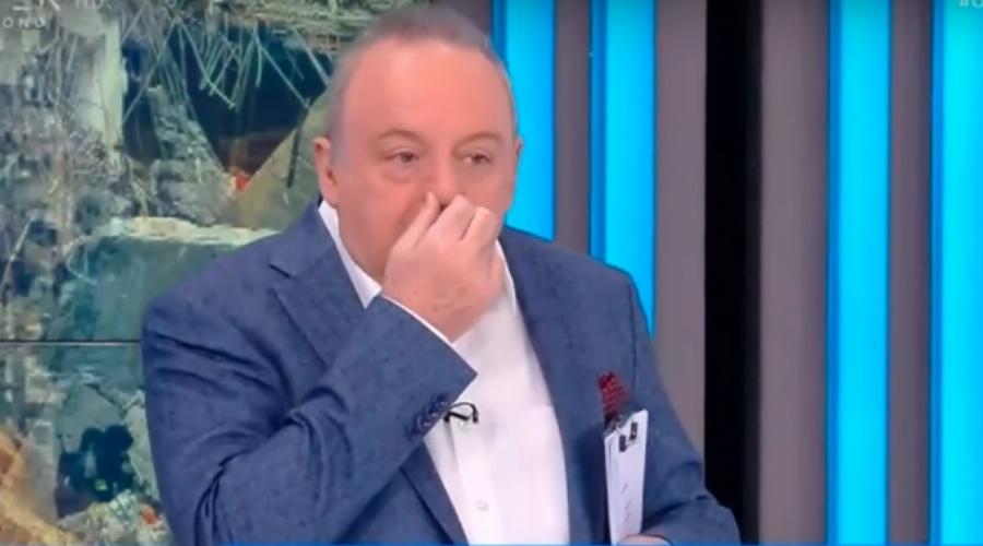 «Στα ερείπια ήταν ο πατέρας μου και γεμάτος αίματα»: Ρίγη συγκίνησης με την προσωπική ιστορία του Δημήτρη Καμπουράκη