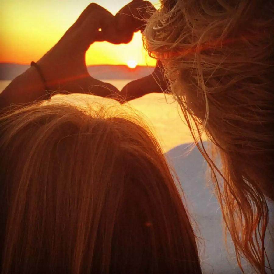 Χαρές στο σπίτι των Σεφερλή – Τσαβαλιά: Η τρυφερή ανάρτηση για τον γιο τους Χάρη και οι δημόσιες ευχές