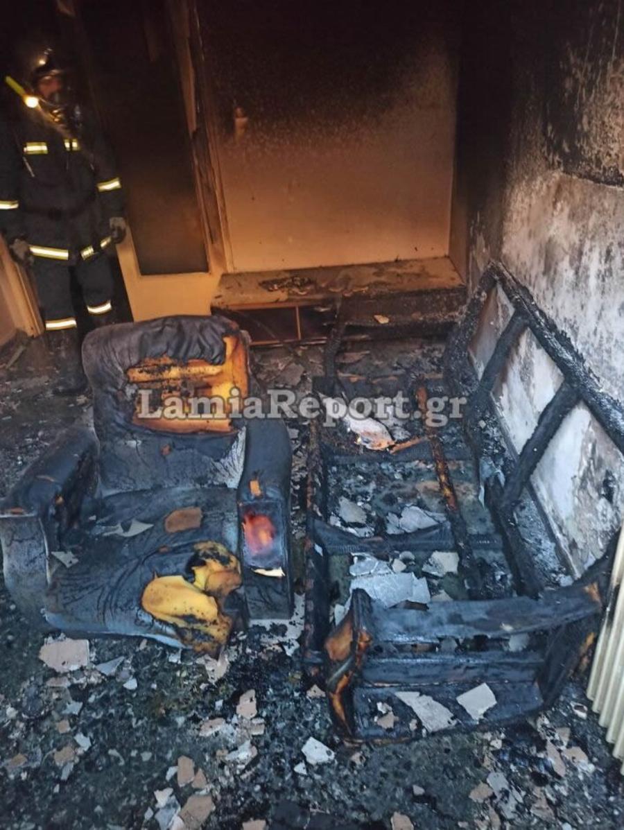 Παρ’ ολίγον τραγωδία στη Λαμία: Ο 22χρονος Διονύσης όρμησε στη φωτιά και έσωσε αγοράκι 1,5 έτους από βέβαιο θάνατο