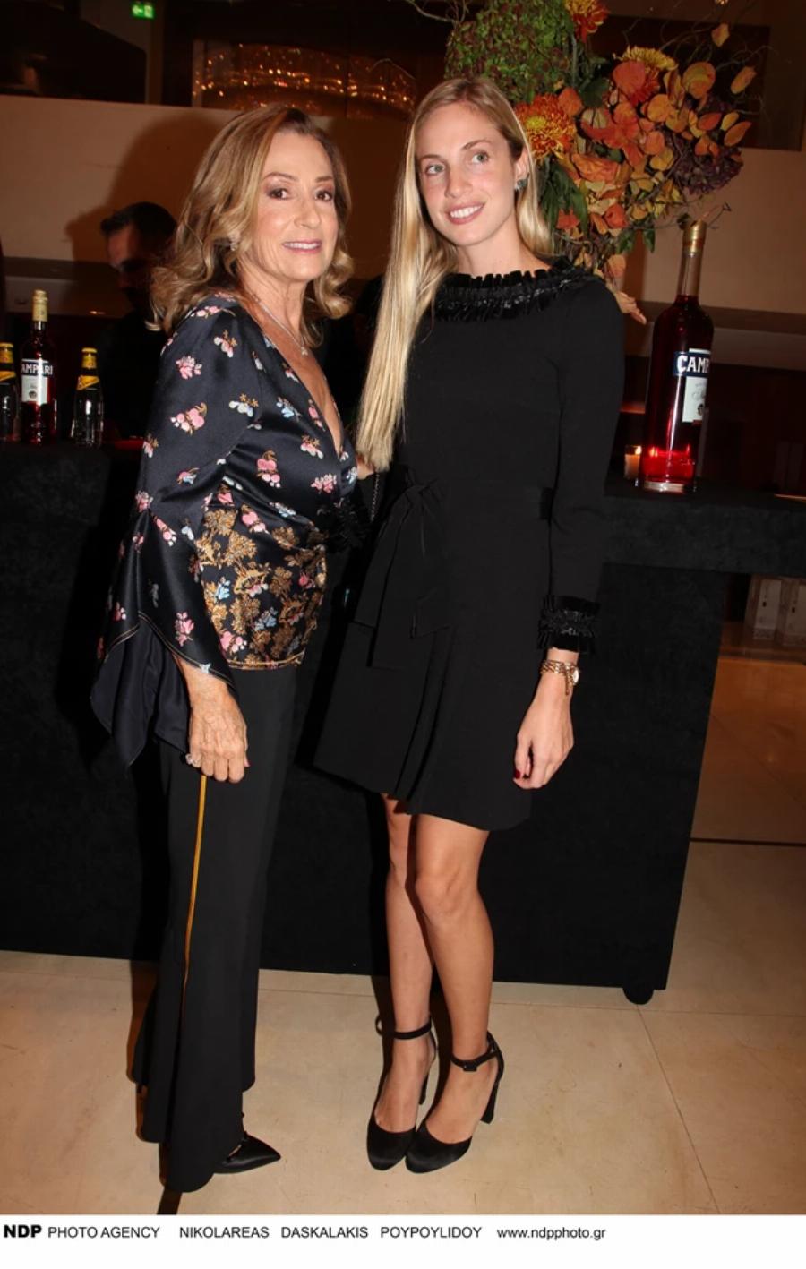 Κατάξανθη, γαλανομάτα και κούκλα: Αυτή είναι η άγνωστη σύζυγος του εφοπλιστή Χάρη Βαφειά