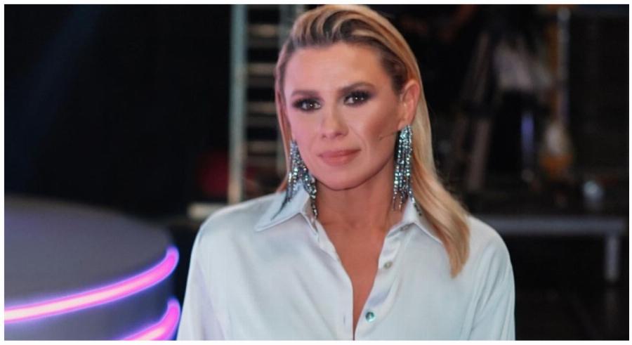 «Πάγωσε» η Κατερίνα Καραβάτου: «Έχω πάθει κάτι, τι μου έχει συμβεί ρε παιδιά; Για όνομα του Θεού…»