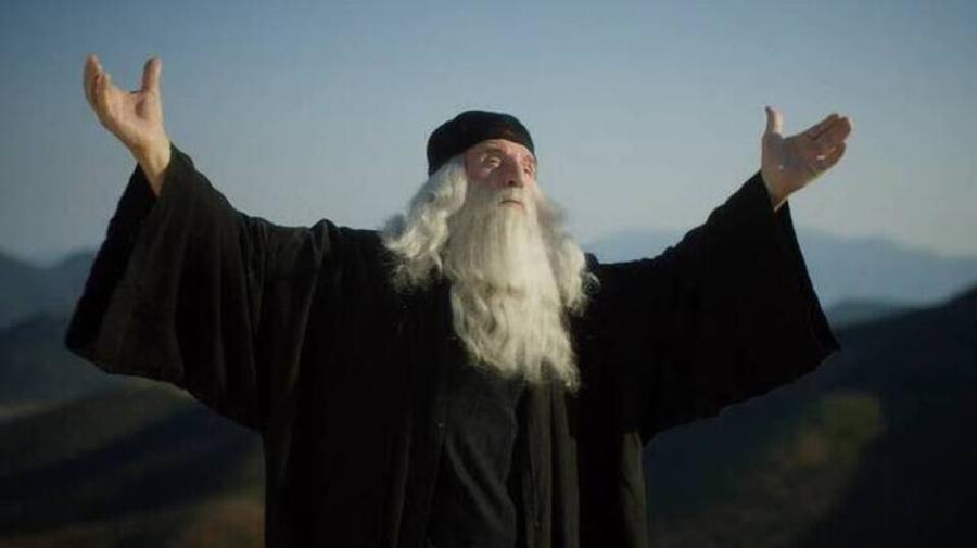 Ο Νικήτας Τσακίρογλου συγκλονίζει: «Η Ελλάδα εξάγει σύγχρονους Αγίους και δίνει στην ανθρωπότητα το φως τους»