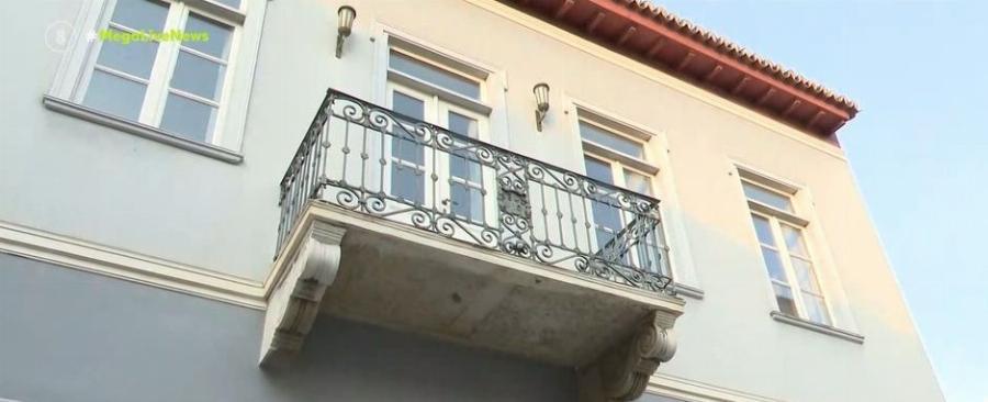 Παλάτι 4 εκατομμυρίων: Το χλιδάτο σπίτι στην Πλάκα που αγόρασαν Παύλος και Μαρί Σαντάλ