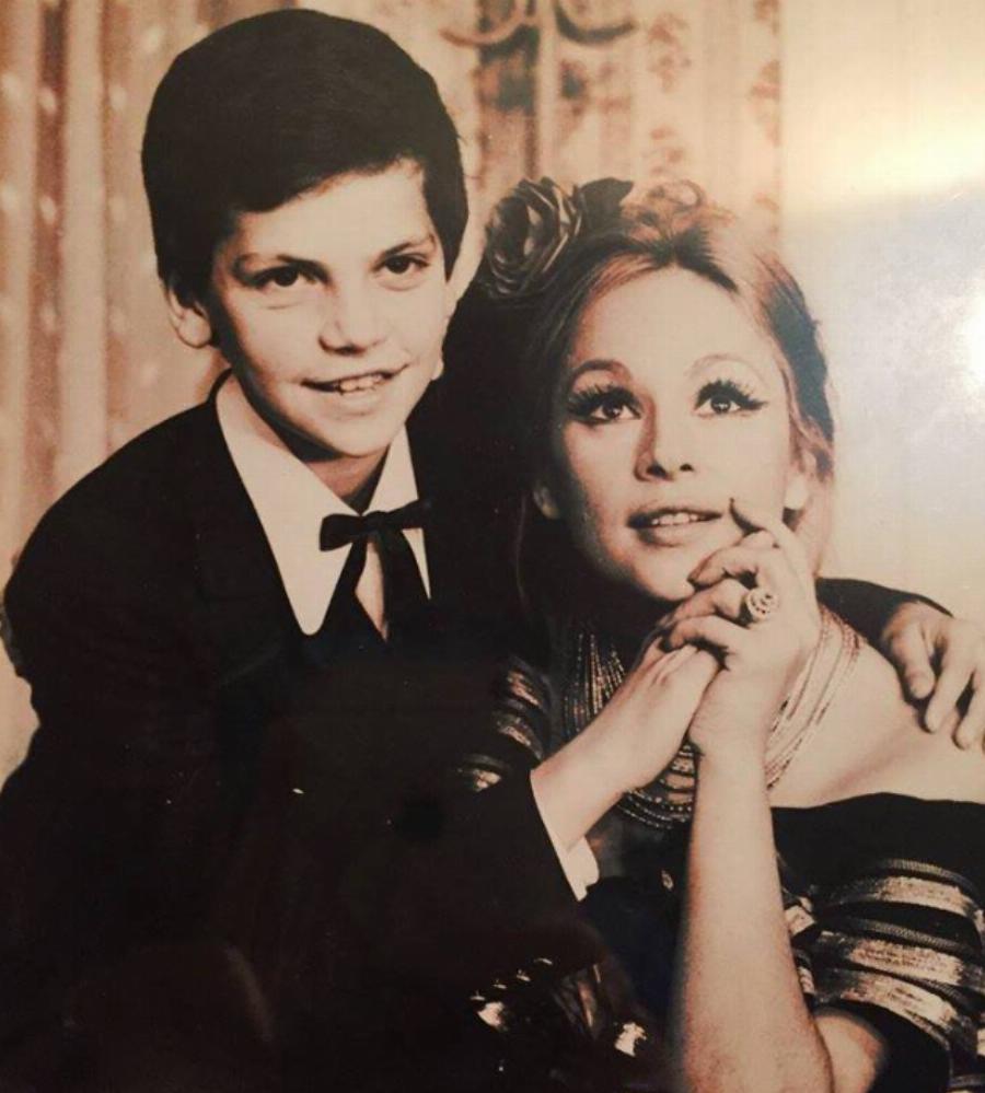 Πέθανε ο ηθοποιός Νίκος Γιάννακας: “Γιατί ρε Νίκο μου έφυγες έτσι;” – Θρήνος στον καλλιτεχνικό κόσμο